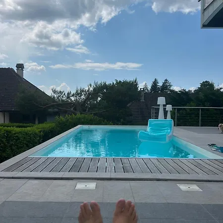 Avec Piscine A 5 Minutes Du Анси
